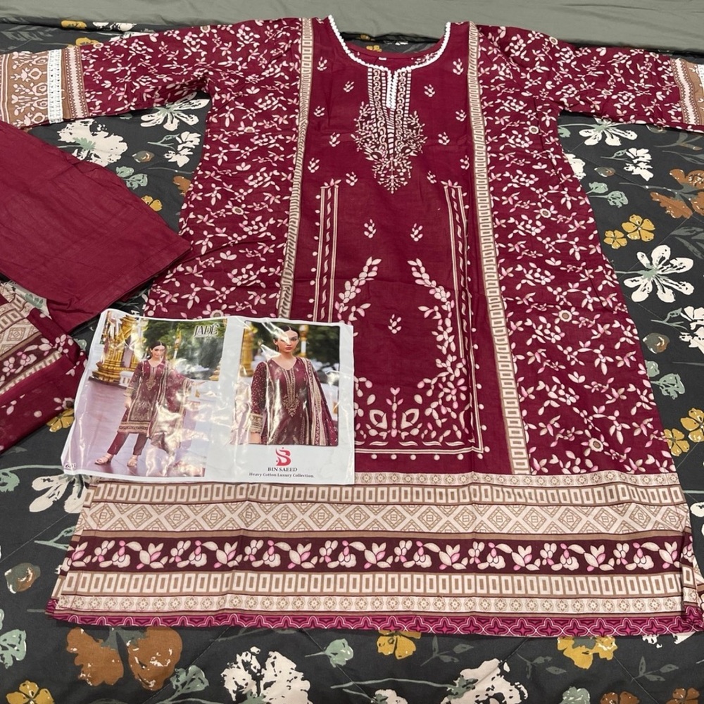 🌹PAKISTANI JADE INSPIRED THREE PIECE SHALWAR KAMEEZ🌹